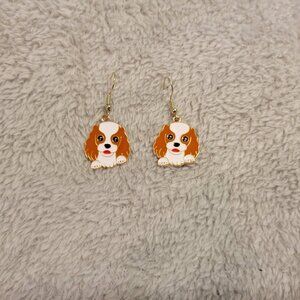 Spaniel Dog Puppy Earrings One Pair Gold Tone Hanging Dangle Fish Hook E22E